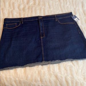 Universal Thread sz26W frayed edge denim skirt